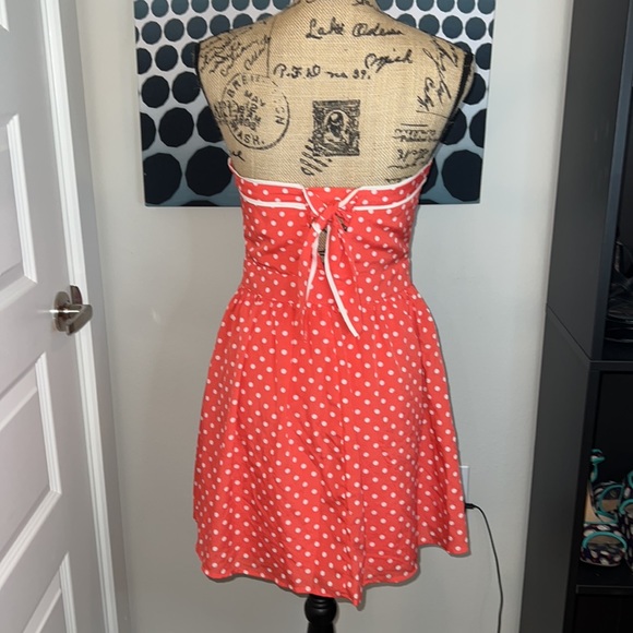 Forever 21 Strapless Dress - Picture 2 of 9